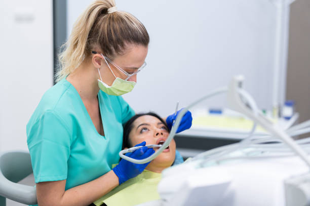 Best Emergency Dental Extractions in Choctaw Lake, OH